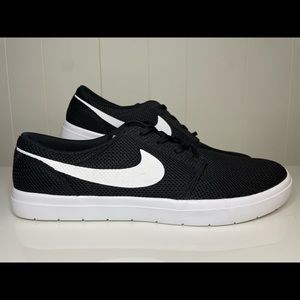 Nike Mens SB Portmore II Ultralight 880271-010 Black Running Shoes Sz 13 EUC